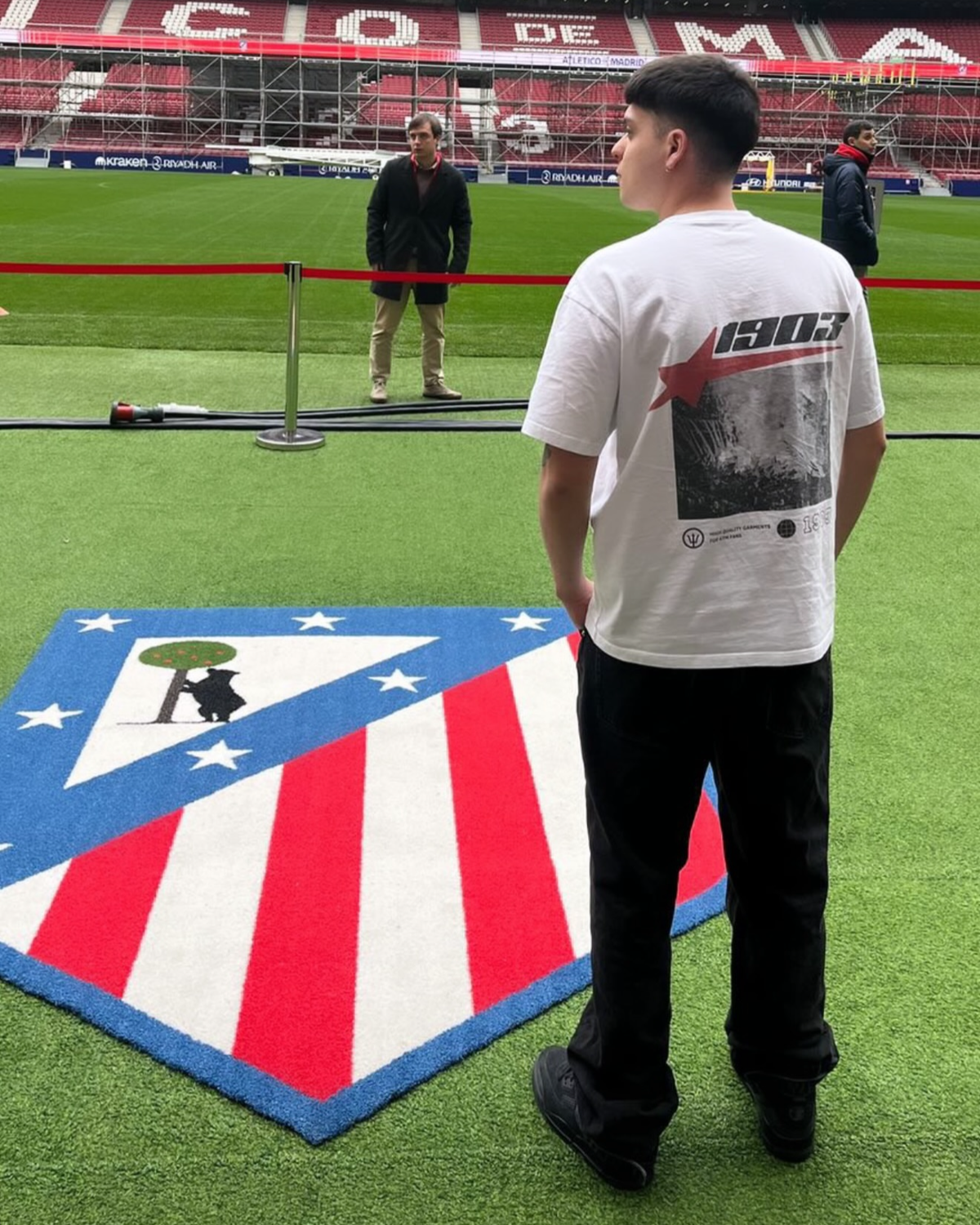 Camiseta Afición blanca puesta