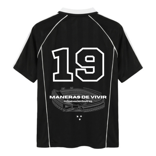 19 FOOTBALL TEE BLACK