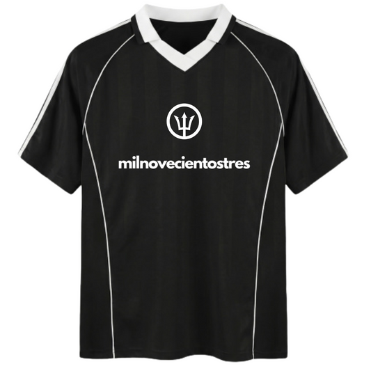 19 FOOTBALL TEE BLACK