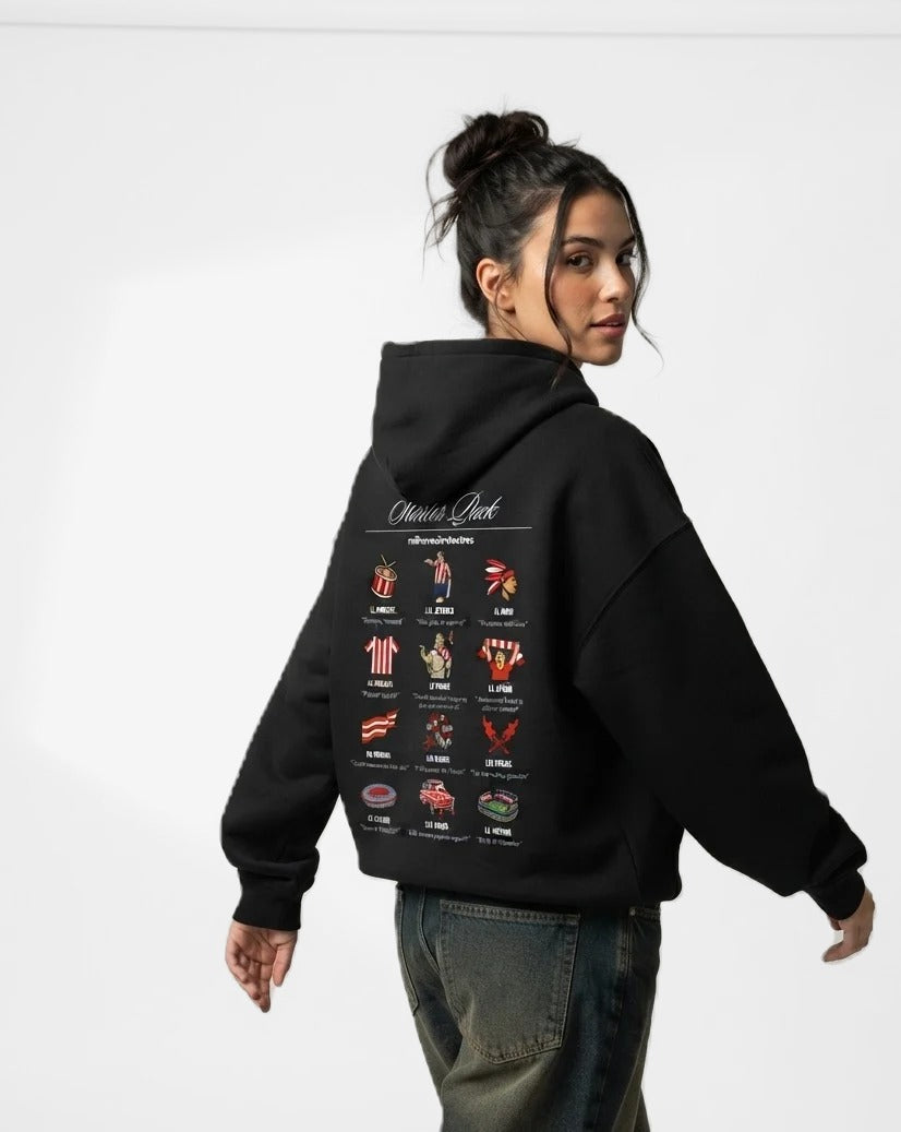 Sudadera con capucha ATM Starter Pack negra puesta, estudio