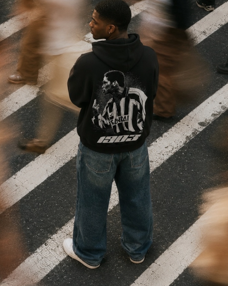 Colchonero con la Cholo Hoodie
