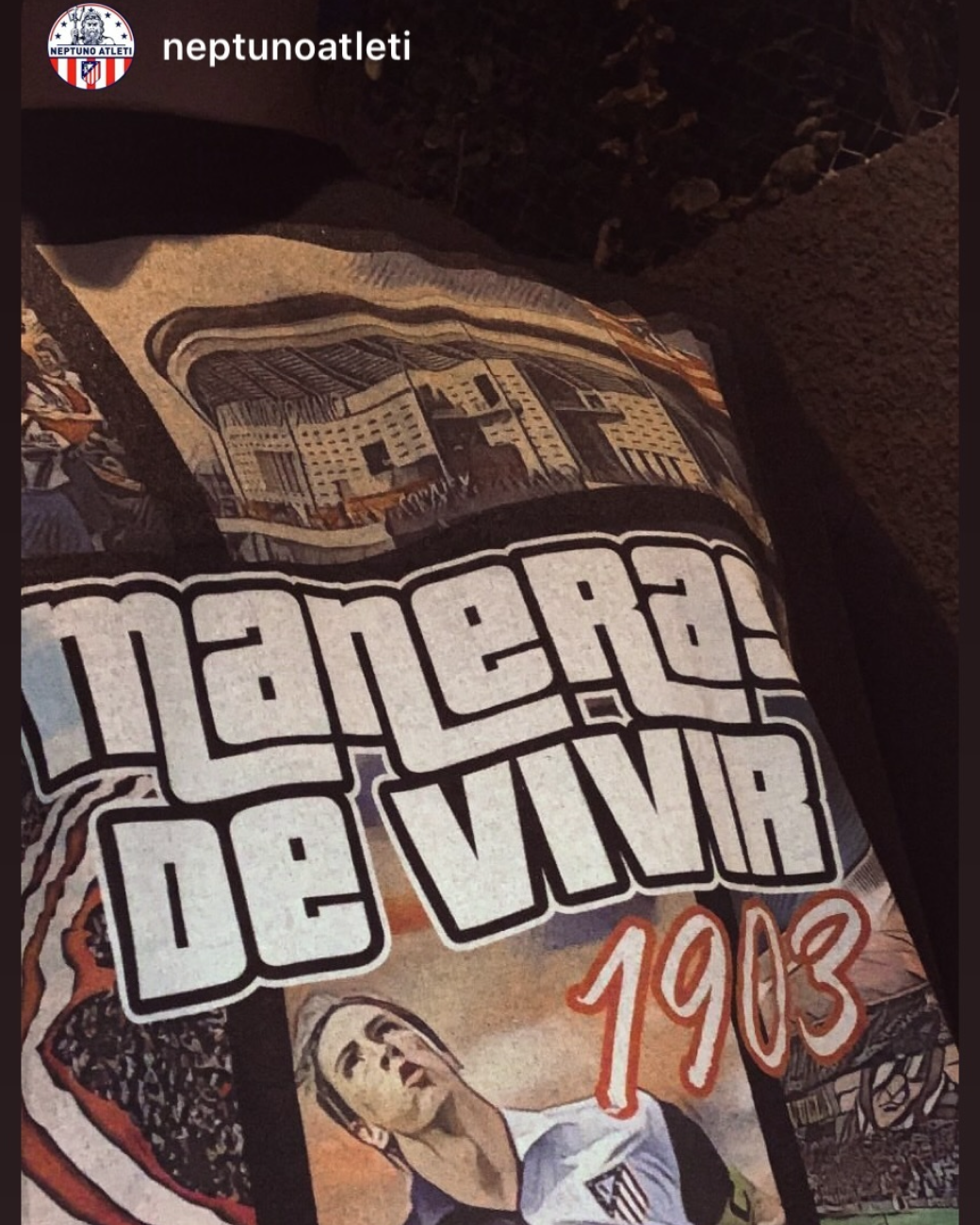 Camiseta GTA: Maneras de Vivir negra puesta